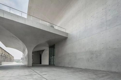 清水混凝土和普通混凝土的區別是什么？清水混凝土的價格高嗎？