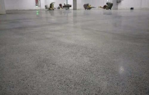 水泥地坪翻新有哪些選擇？地坪翻新效果好嗎？